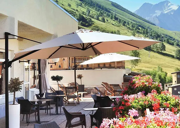 호텔 Mercure Les Deux-alpes 1800 4*